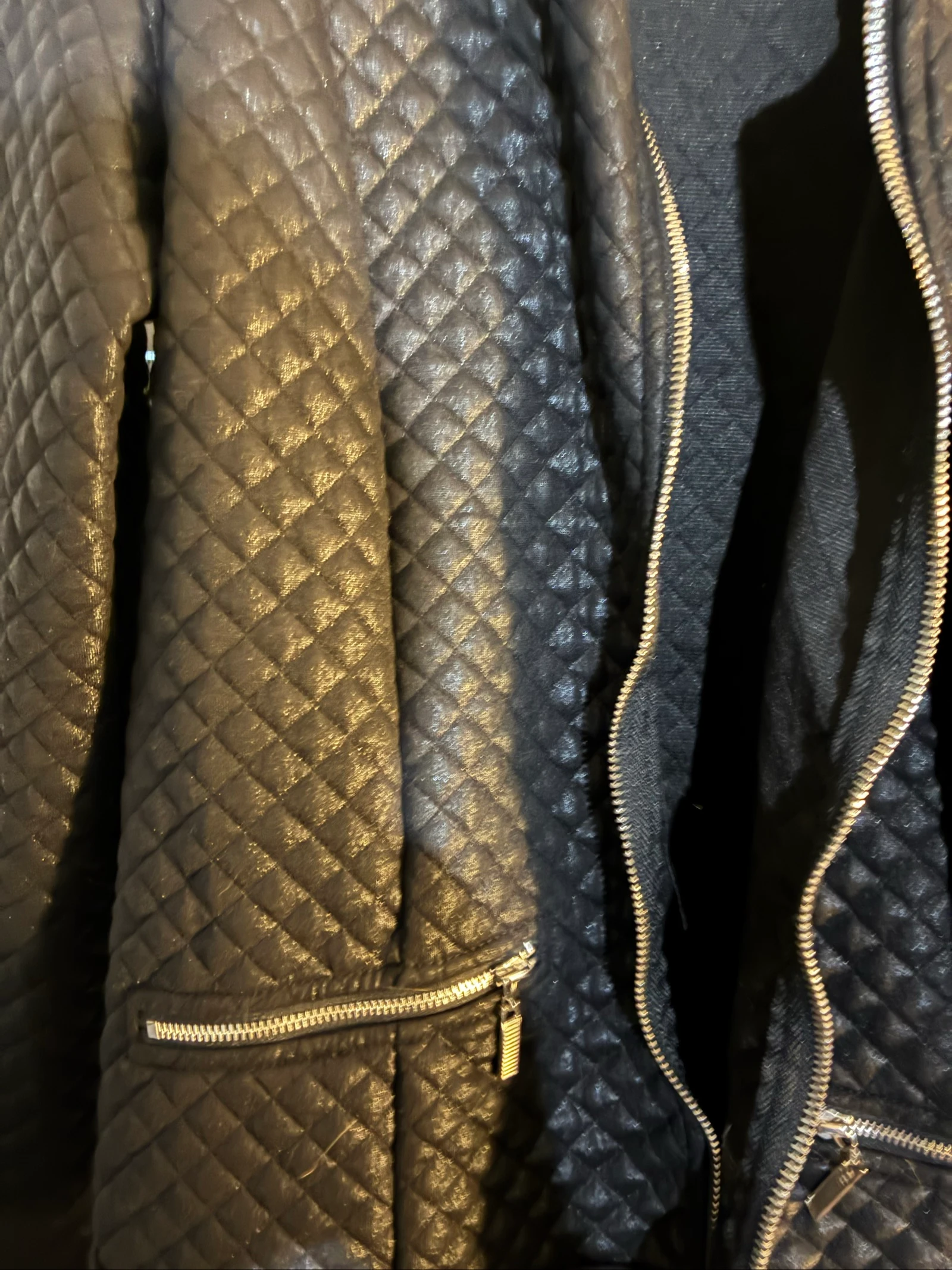 Zafira Vestido preto acolchoado estilo biker com zíper tamanho 40 elegante – photo 4